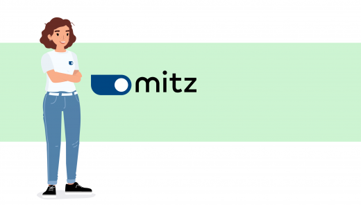 Mascotte Mitzie met Mitz logo